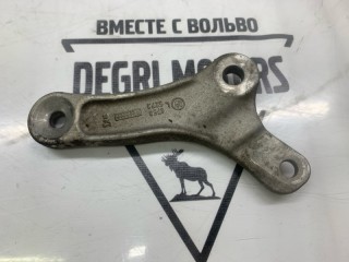 Крепление стабилизатора переднее левое, ориг. номер 31356758527, BMW 525i E61 2007-2010