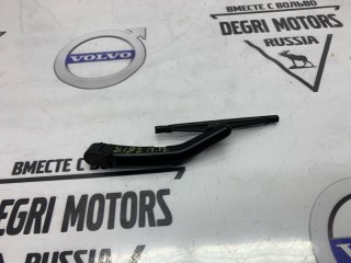 Поводок стеклоочистителя передний правый, ориг. номер 9484440, Volvo V70 2007-2013