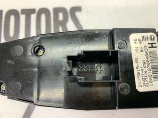 Блок управления стеклоподъёмниками передний, ориг. номер 61319241956, BMW 523i F10 2009-2013