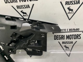 Кронштейн бампера передний правый, ориг. номер 31323426, Volvo V60 2010-2013