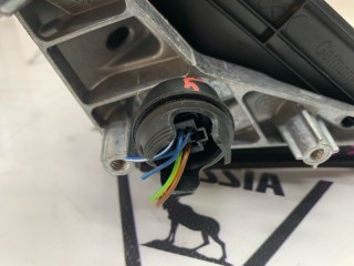 Зеркало правое, ориг. номер 51167268264, BMW 320i E91 2008-2013