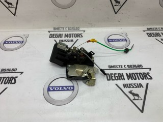 Замок двери задний правый, ориг. номер 51228125672, BMW 525i E39 2000-2004