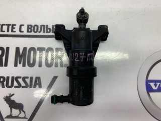 Форсунка омывателя фары передняя правая, ориг. номер 61677137402, BMW 740i E65 2005-2008