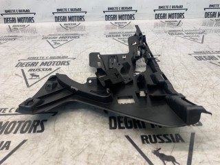 Кронштейн бампера передний правый, ориг. номер 31323426, Volvo V60 2010-2013