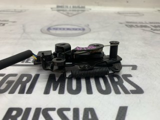 Замок капота передний левый, ориг. номер 32277429, Volvo XC40 2017-2022