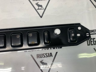 Кронштейн радиатора передний, ориг. номер 31368100, Volvo V60 2010-2013