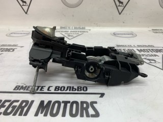 Кронштейн ручки двери передний правый, ориг. номер 51217265082, BMW 523i F10 2009-2013