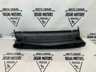 Воздуховод радиатора передний, ориг. номер 30763389, Volvo V50 2007-2012