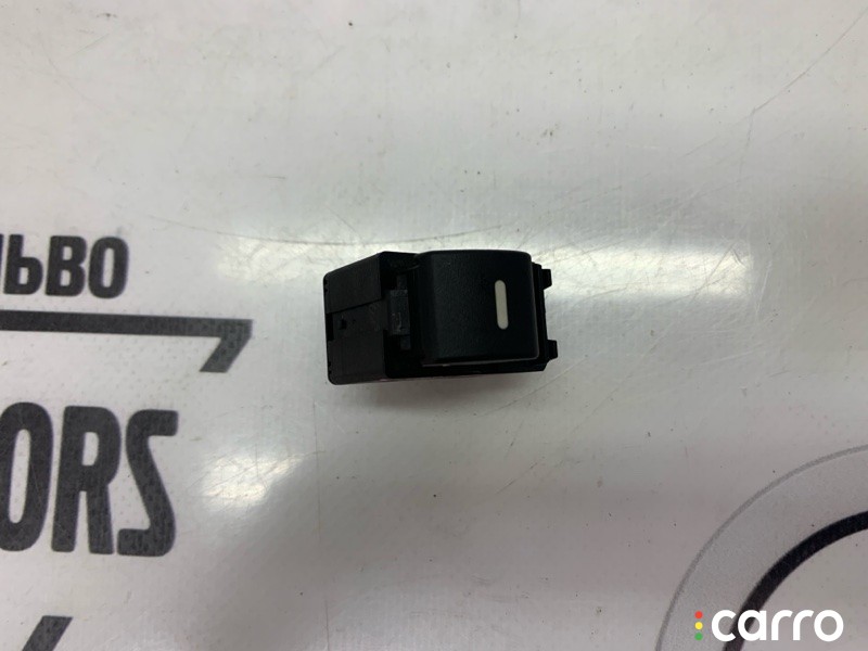 YUF000102PVA Кнопка стеклоподъемника задняя левая Land Rover Range Rover L322 2005г. - фото №1