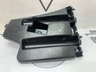 Кронштейн бампера передний правый, ориг. номер 30795049, Volvo V60 2010-2013