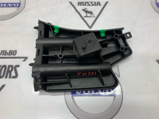 Кронштейн бампера передний правый, ориг. номер 30795049, Volvo V60 2010-2013