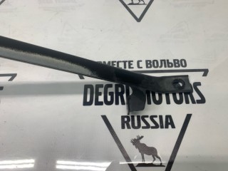 Кронштейн радиатора передний, ориг. номер 51547033745, BMW 525i E60 2002-2007