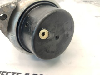 Опора двигателя, ориг. номер 22116773742, BMW 320i E91 2008-2013