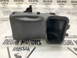 Воздухозаборник передний левый, ориг. номер 13717577471, BMW 523i F10 2009-2013