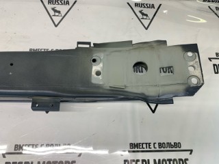 Усилитель бампера передний, ориг. номер 31253241, Volvo XC70 2004-2007