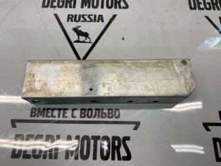 Кронштейн усилителя бампера передний правый, ориг. номер 51117158874, BMW 523i F10 2009-2013
