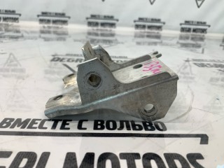 Кронштейн радиатора передний левый, ориг. номер 51117186513, BMW 523i F10 2009-2013