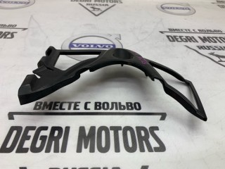 Кронштейн бампера передний правый, ориг. номер 51117142324, BMW 740i E65 2005-2008