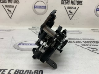 Замок капота передний левый, ориг. номер 51237183761, BMW 523i F10 2009-2013