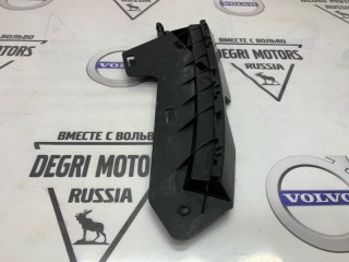 Кронштейн бампера передний правый, ориг. номер 30796388, Volvo V70 2012-2016