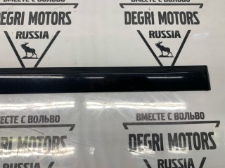 Молдинг двери задний правый, ориг. номер 39987433, Volvo V70 2004-2007