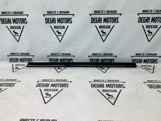 Молдинг двери задний левый, ориг. номер 51130022060, BMW 525i E39 2000-2004