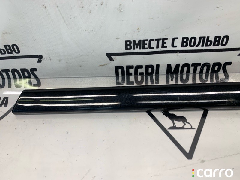51130022060 Молдинг двери задний левый BMW 525i E39 2002г. - фото №3