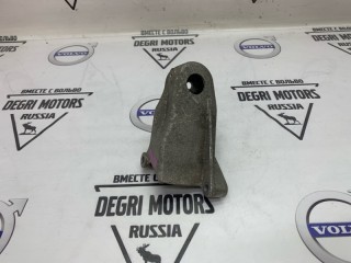Кронштейн двигателя, ориг. номер 30680588, Volvo XC90 2006-2014