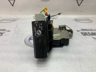 Замок двери передний правый, ориг. номер 51218235098, BMW 525i E39 2000-2004