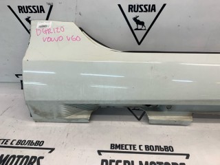 Накладка порога правая, ориг. номер 32270137, Volvo V60 2010-2013