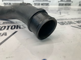 Патрубок воздушный, ориг. номер 8638967, Volvo XC70 2004-2007