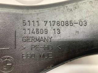 Воздухозаборник передний левый, ориг. номер 51117178085, BMW 530i E60 2007-2010
