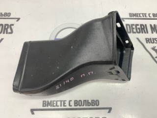 Воздухозаборник передний правый, ориг. номер 51117178086, BMW 530i E60 2007-2010