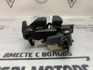 Замок багажника задний левый, ориг. номер CWC500030, Land Rover Range Rover L322 2005-2009
