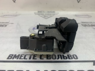 Замок багажника задний левый, ориг. номер CWC500030, Land Rover Range Rover L322 2005-2009