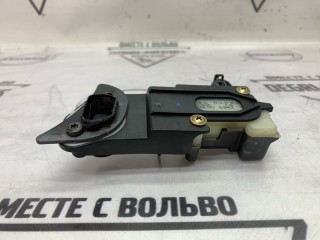 Замок лючка бензобака, ориг. номер 30716226, Volvo V50 2003-2007