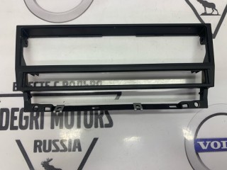 Рамка магнитолы, ориг. номер 51168247302, BMW 525i E39 2000-2004