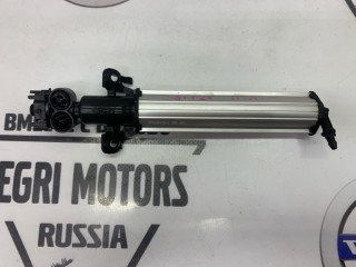 Форсунка омывателя фары передняя левая, ориг. номер 30784344, Volvo V60 2010-2013