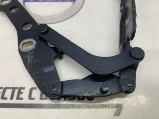 Петля капота передняя правая, ориг. номер 41617028578, BMW 318i E46 1997-2003