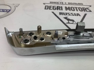 Накладка декоративная передняя левая, ориг. номер 51417225547, BMW 523i F10 2009-2013