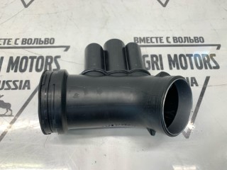 Патрубок воздушный, ориг. номер 31370450, Volvo V60 2010-2013