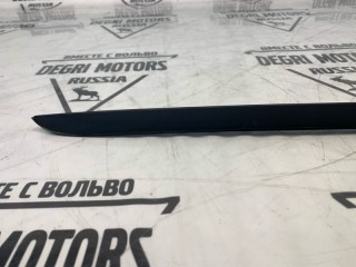 Молдинг лобового стекла передний правый, ориг. номер 51137184002, BMW 320i E91 2008-2013