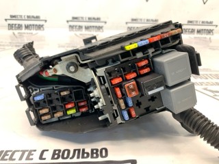 Блок предохранителей, ориг. номер 31300410, Volvo S60 2010-2013