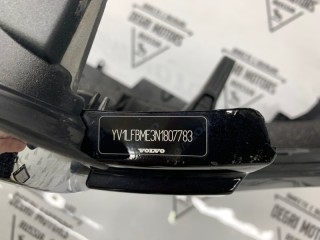 Бампер передний, ориг. номер 40000263, Volvo XC90 2019-2024