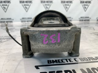 Опора двигателя, ориг. номер 8R0198381B, Audi A4 8K 2007-2012