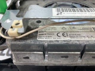 Подушка безопасности в руль, ориг. номер 32332145, Volvo V70 2000-2004