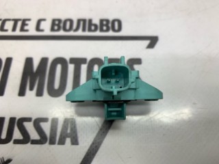 Датчик удара передний, ориг. номер 8K0955557C, Audi A4 8K 2007-2012