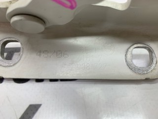 Петля капота передняя левая, ориг. номер 41617120275, BMW 525i E60 2002-2007