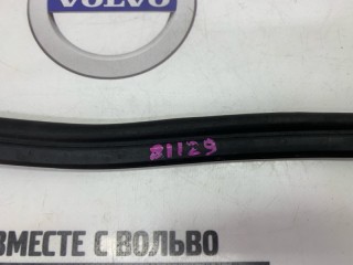 Уплотнительная резинка передняя правая, ориг. номер 51718215894, BMW 318Ci E46 1997-2003