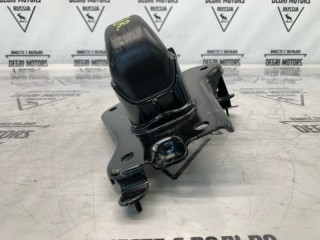 Кронштейн задний правый, ориг. номер 32221323, Volvo XC40 2017-2022